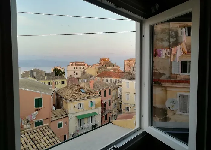 Elpida's House * Corfu (city)