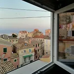 Elpida's House * Corfu (city)