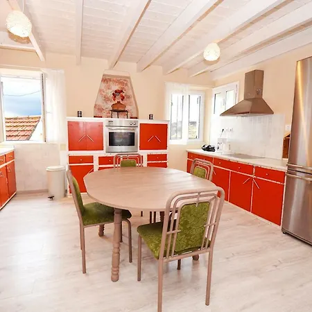 Elpida's House Apartment